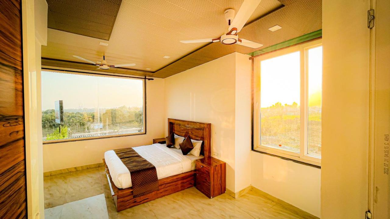Green Dandi Homestay Rishīkesh Buitenkant foto